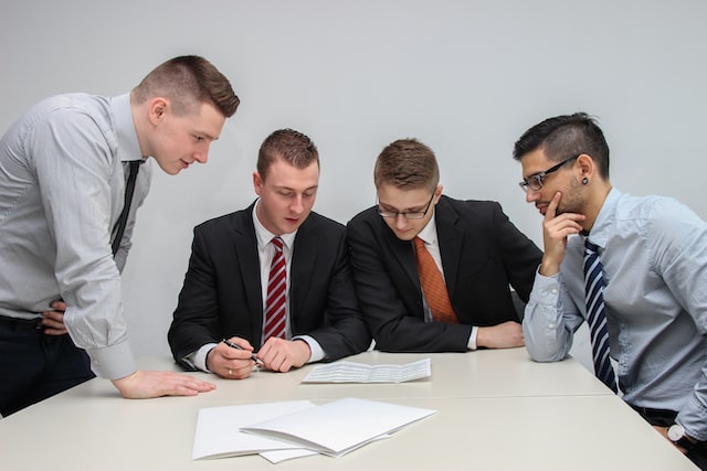 Boosting Engagement: Strategies for Planning Dynamic Discussions at Academic Conferences